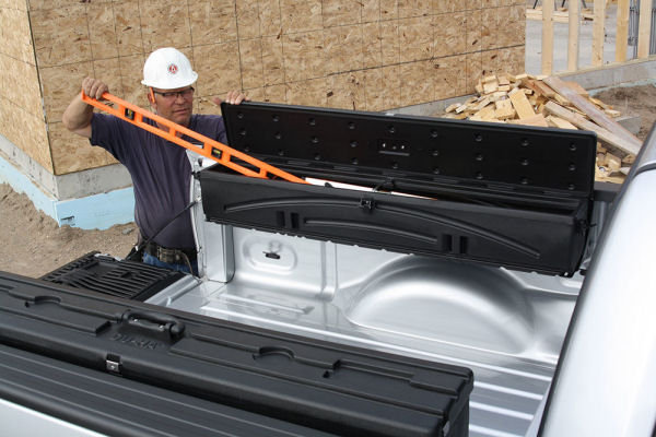 Truck bed deals wheel well storage